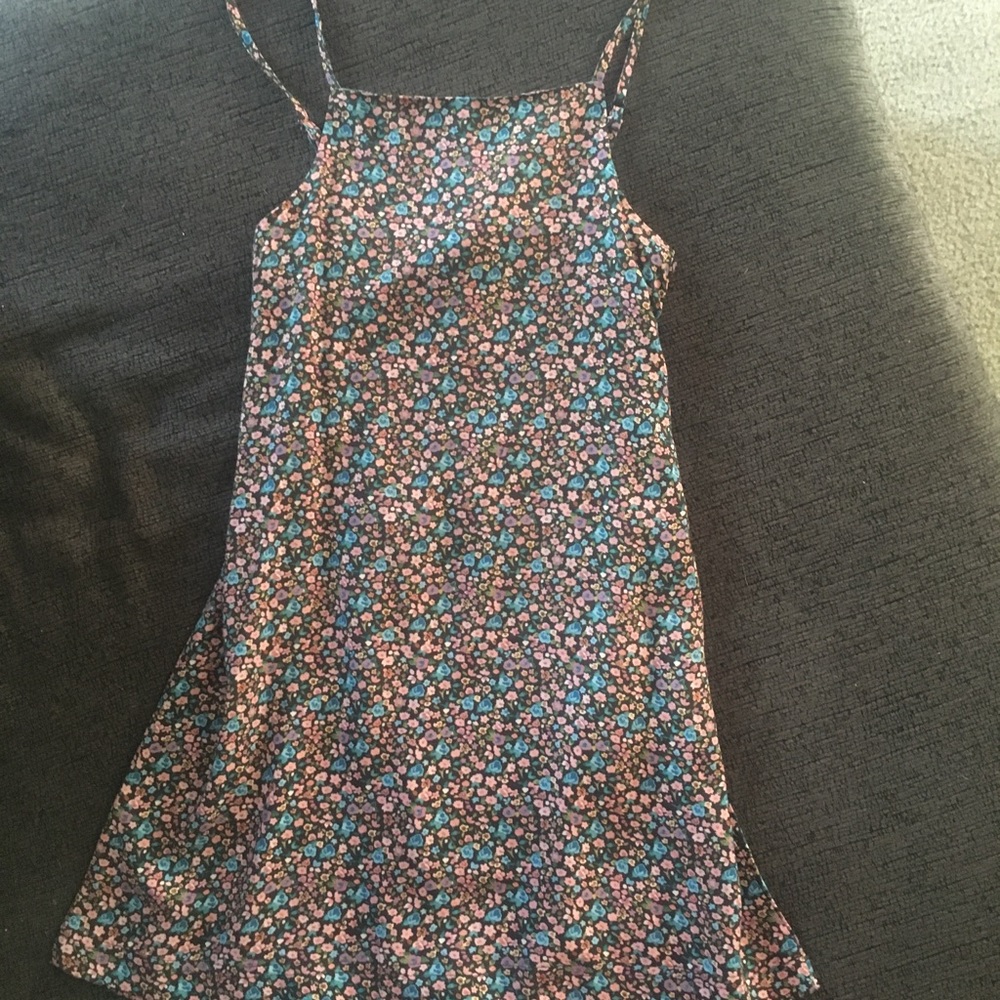 Two Piece Girls Dress. Colorful Planet. NWT - Picture 2 of 4
